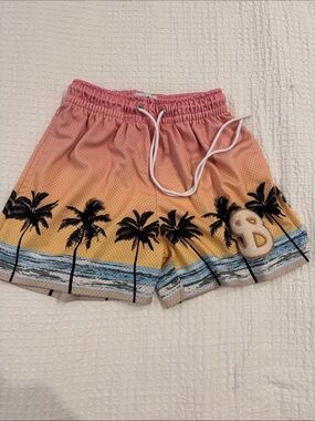 Bucket squad palm print shorts